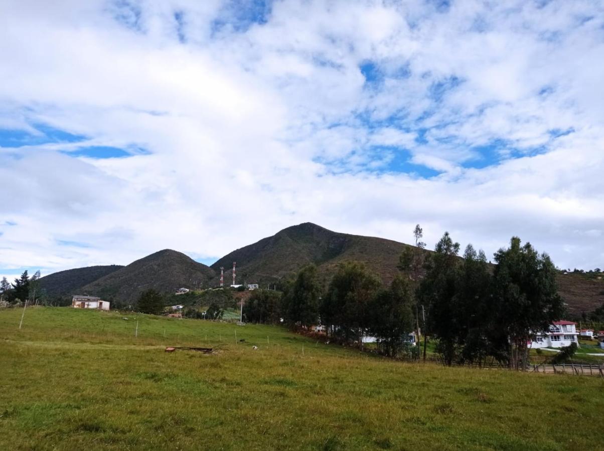 Camping Las Acacias Guatavita Bagian luar foto